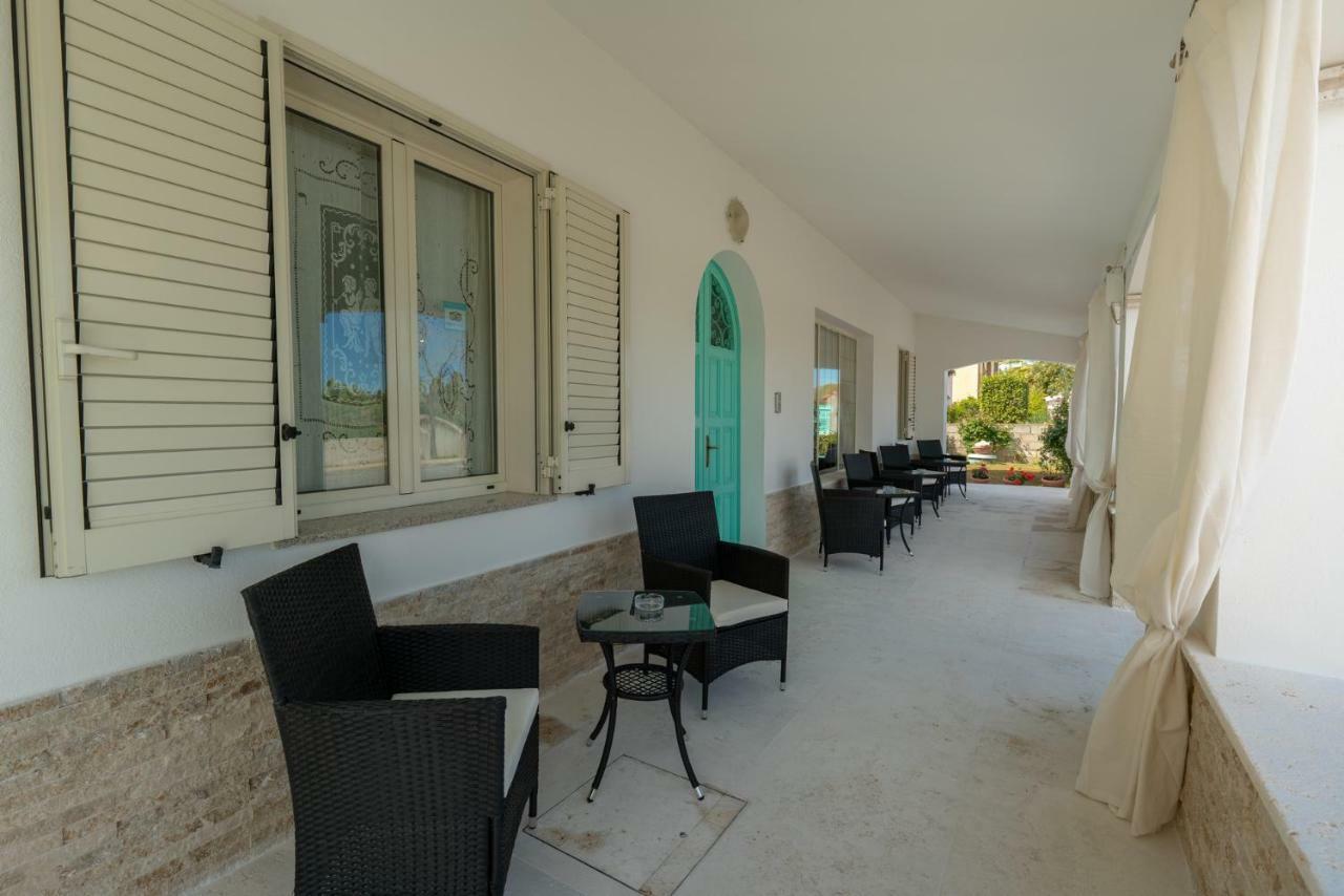 Villa Alberta Hotel Pula Extérieur photo