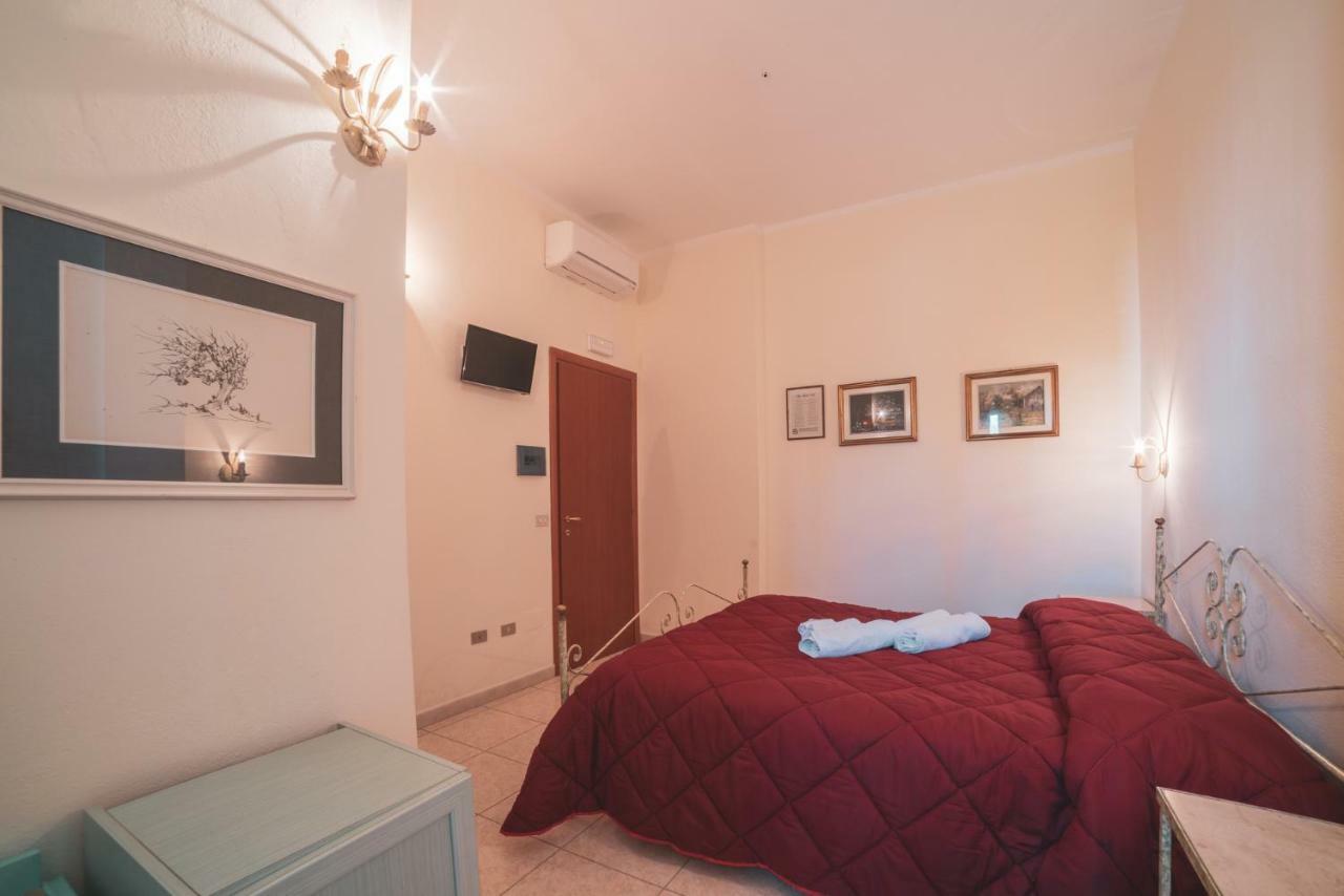 Villa Alberta Hotel Pula Extérieur photo