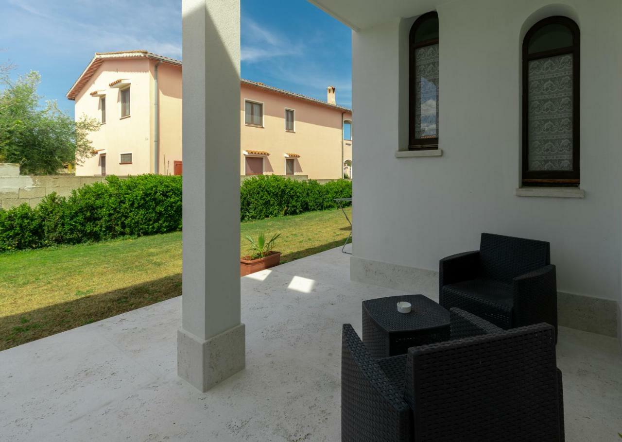 Villa Alberta Hotel Pula Extérieur photo