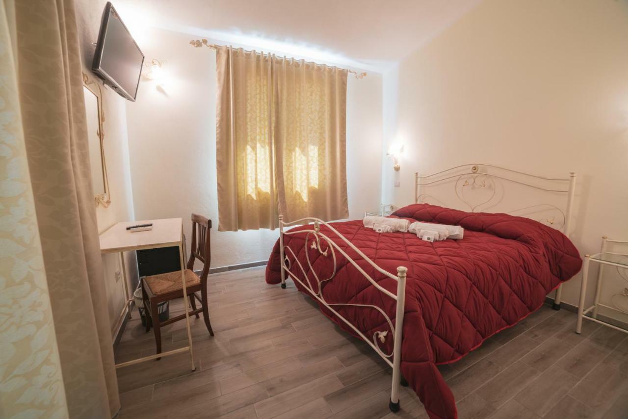 Villa Alberta Hotel Pula Extérieur photo