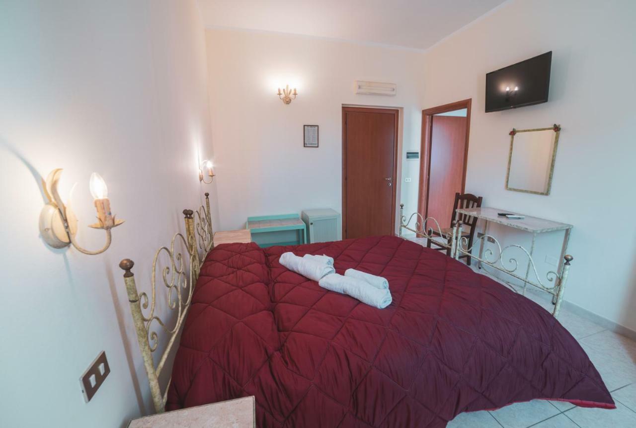 Villa Alberta Hotel Pula Extérieur photo